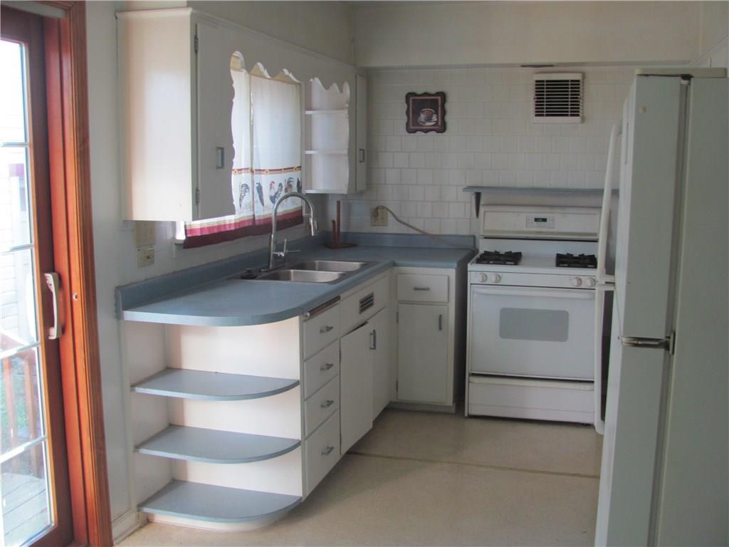 259 School Street Indiana, PA 15701 - Photo 4 of 14 Gallery Image 4