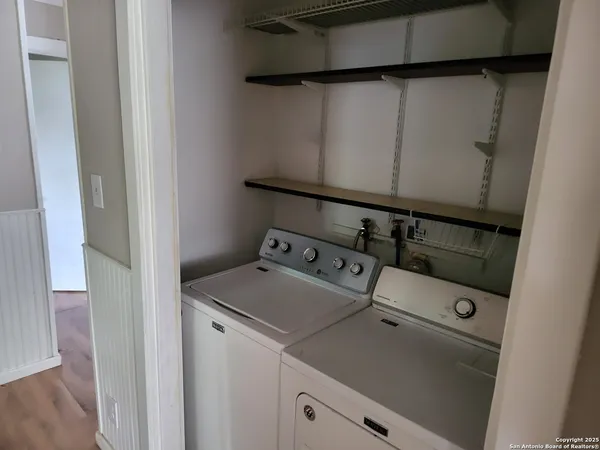a close up view of washer and dryer