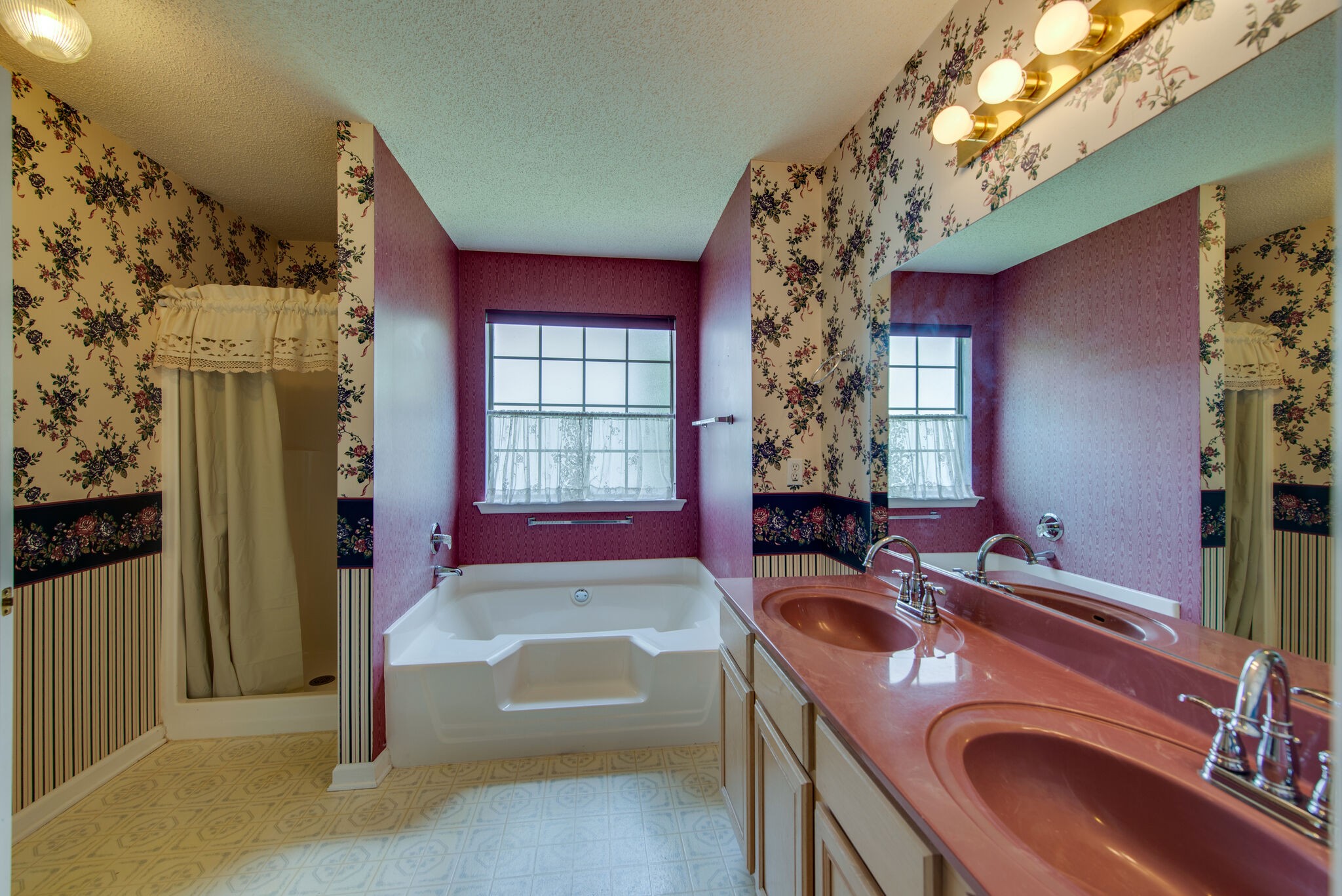 2123 Spring Hill Circle Spring Hill, TN 37174 - Photo 22 of 32 a very nice looking room with a large window