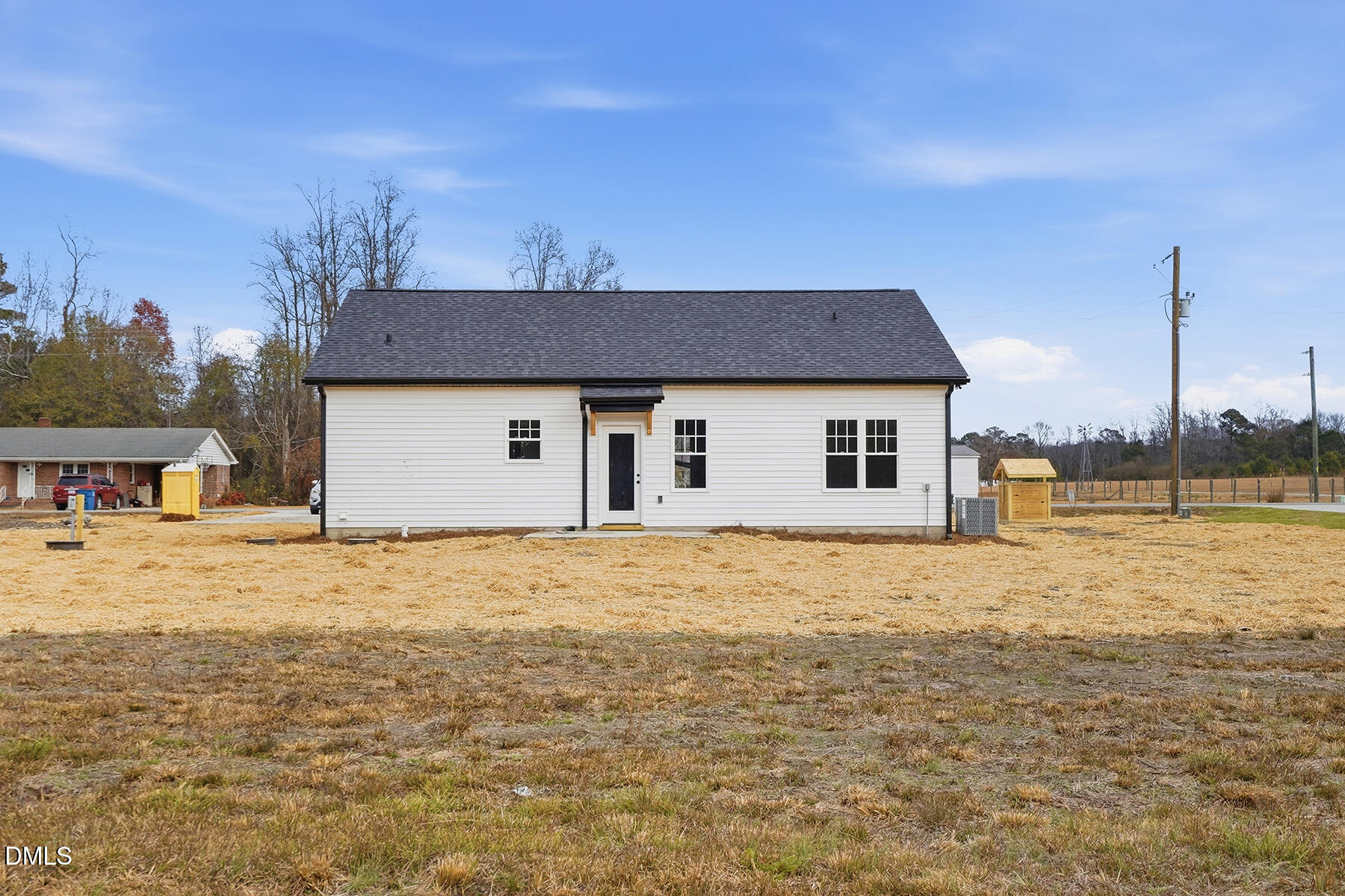 1065 Jada Allen Road Dunn, NC 28334 - Photo 29 of 32 Back of House