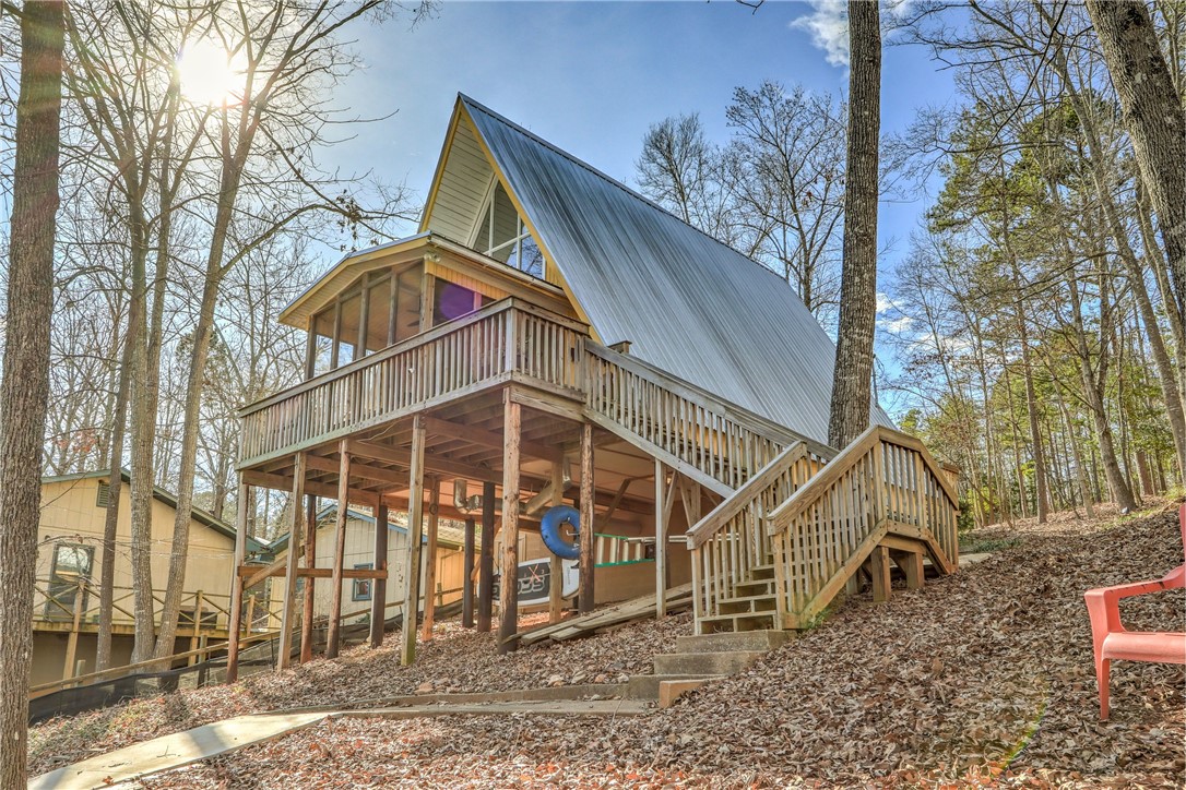 562 Reed Creek Point Hartwell, GA 30643 - Photo 9 of 32