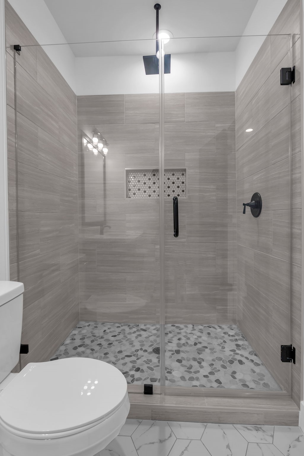 8136 Chateau Street Houston, TX 77028 - Photo 23 of 46 another view of walk in shower