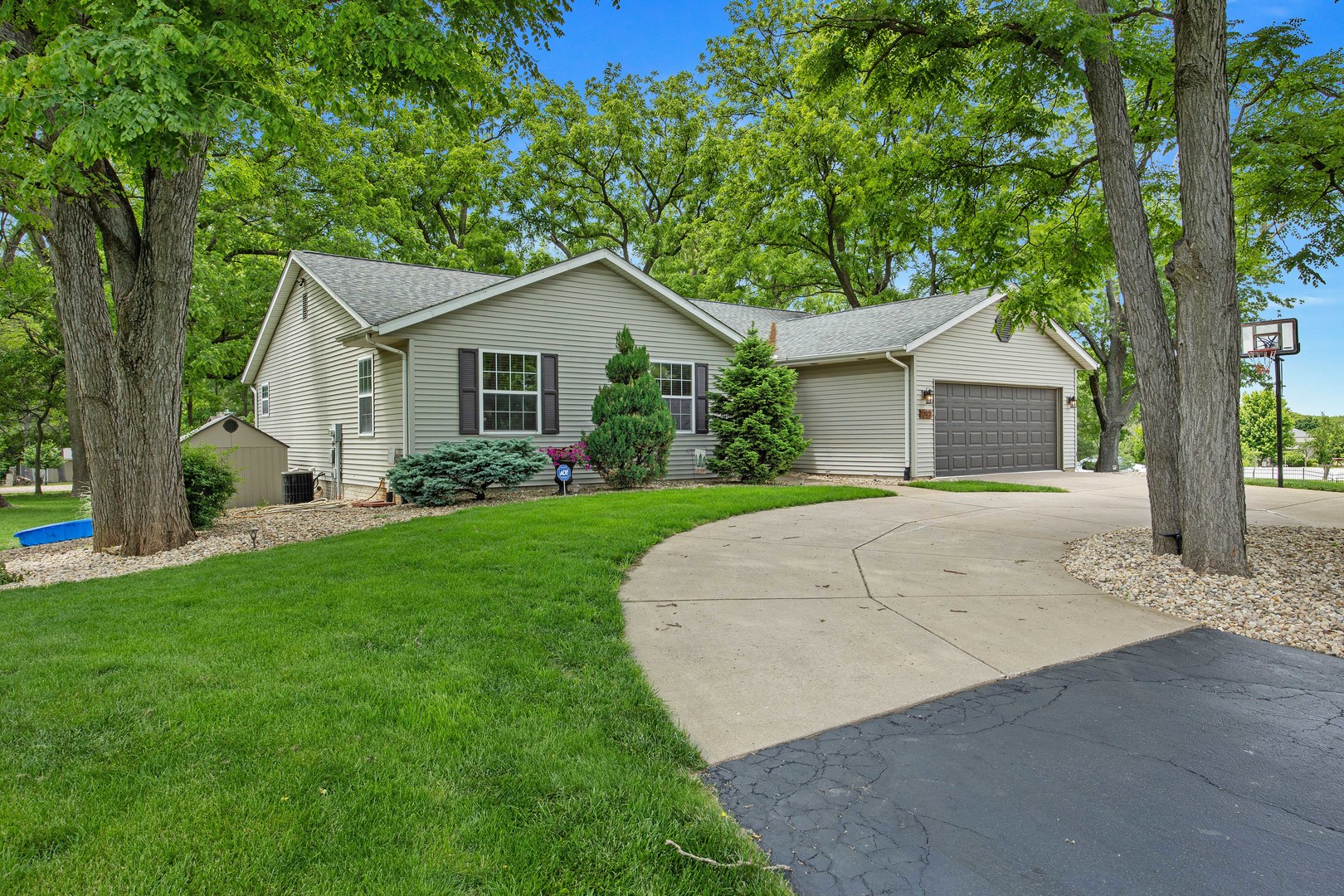 1297 North Forrest Drive Metamora, IL 61548 - Photo 44 of 45