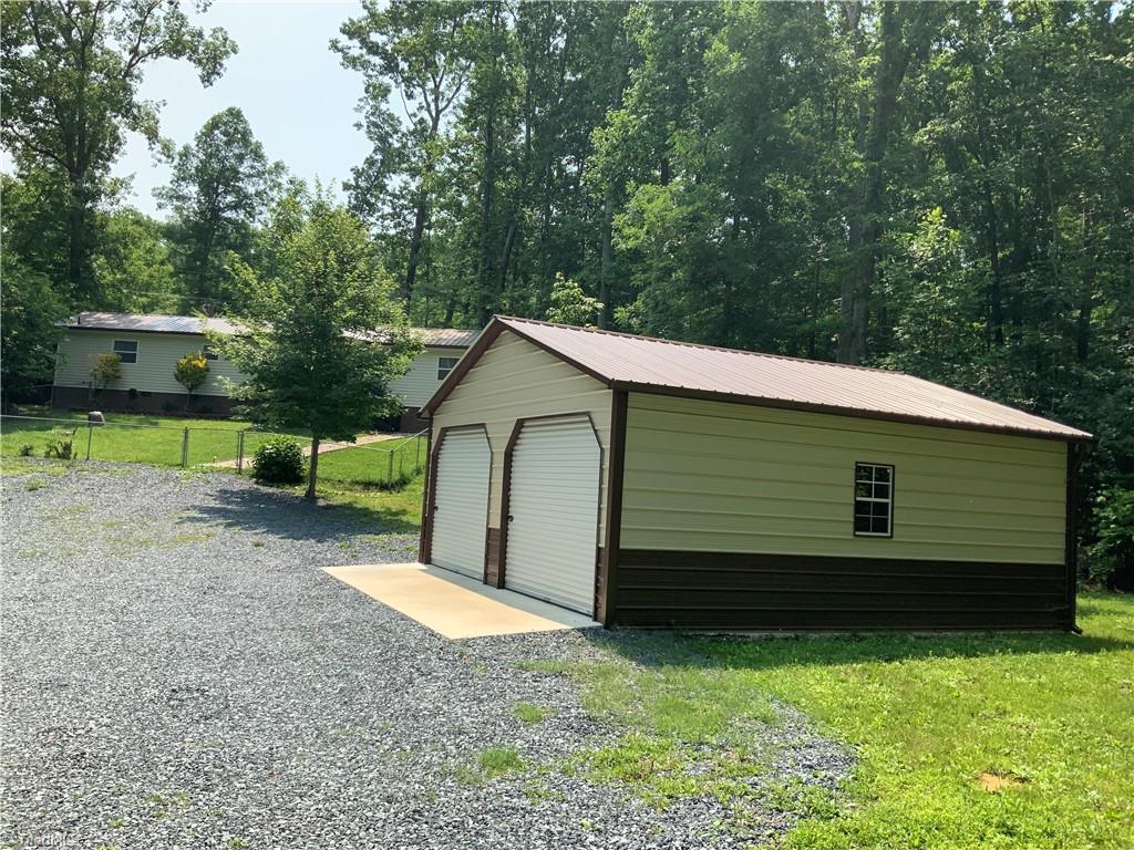2880 W.O.W. Road Randleman, NC 27317 - Photo 13 of 16 Gallery Image 13