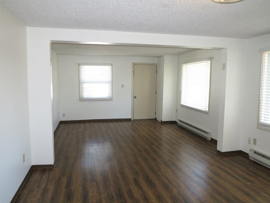 118 West 2nd Street Cheney, WA 99004 - Photo 4 of 21