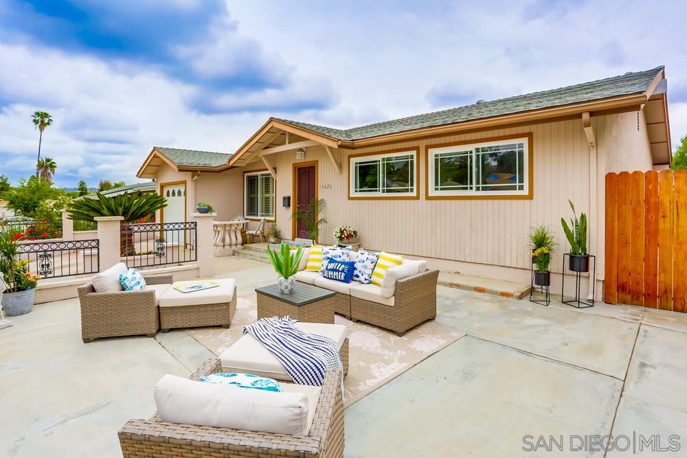13426 Carriage Road Poway, CA 92064 - Photo 4 of 20