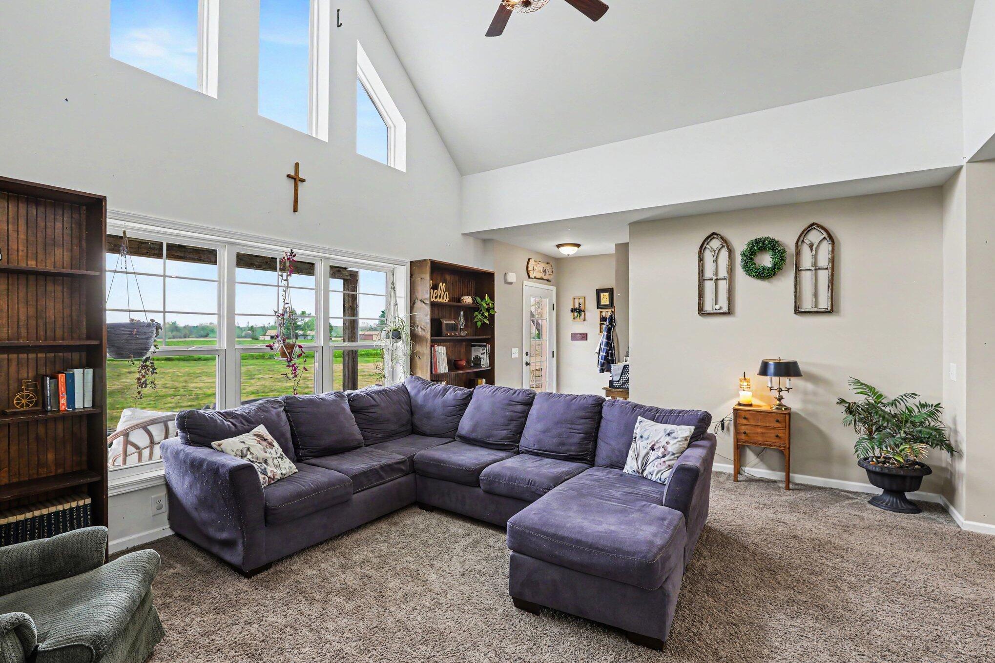 2404 Froede Road Caro, MI 48723 - Photo 12 of 36 006_file_4392