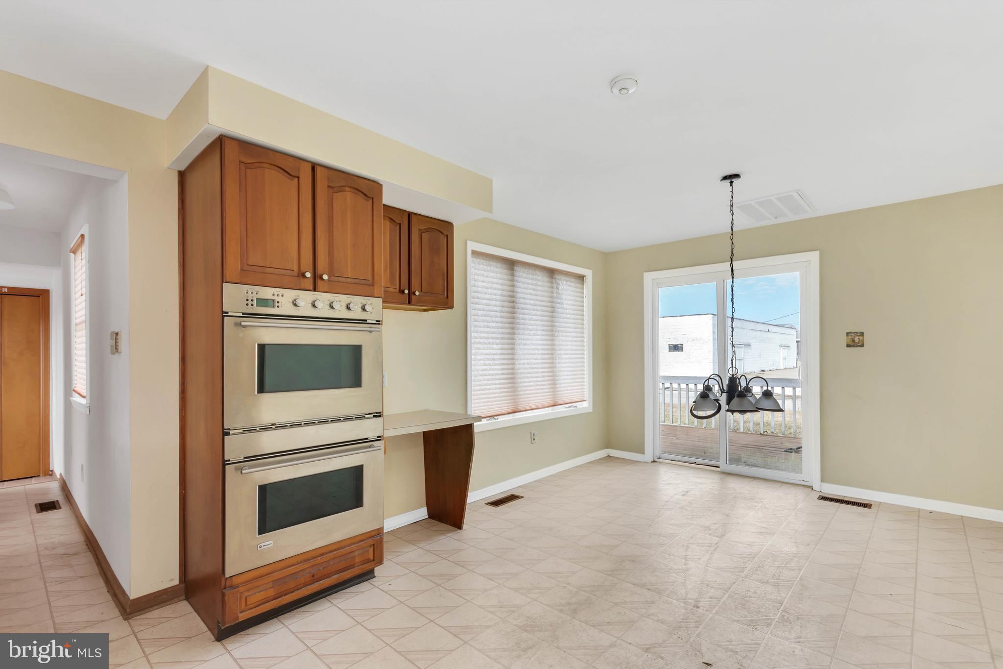 545 Pine Road Hammonton, NJ 08037 - Photo 6 of 17 Gallery Image 6