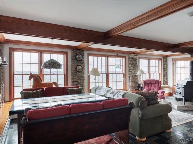 $750,000 | 13843 County Rte 123, Henderson, NY 13651