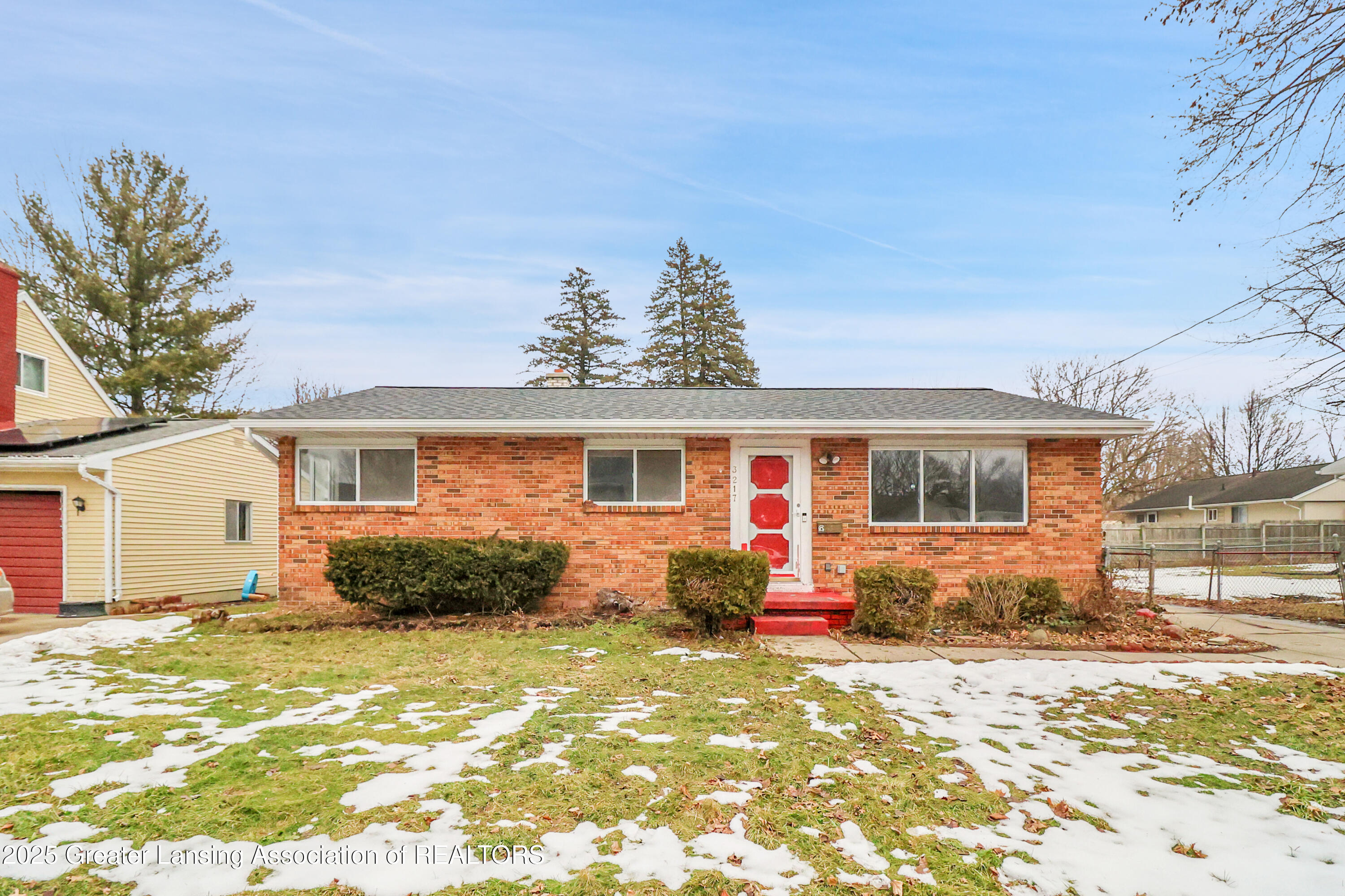3217 Lawdor Road Lansing, MI 48911 - Photo 1 of 37 front of home