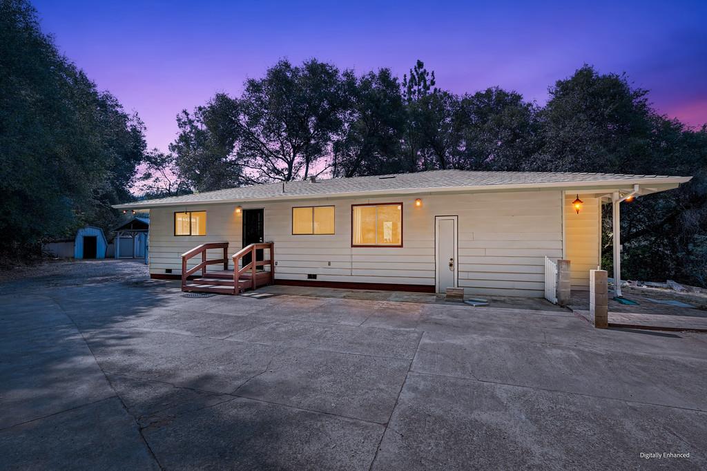 18251 West Clinton Road Jackson, CA 95642 - Photo 8 of 36 Gallery Image 8