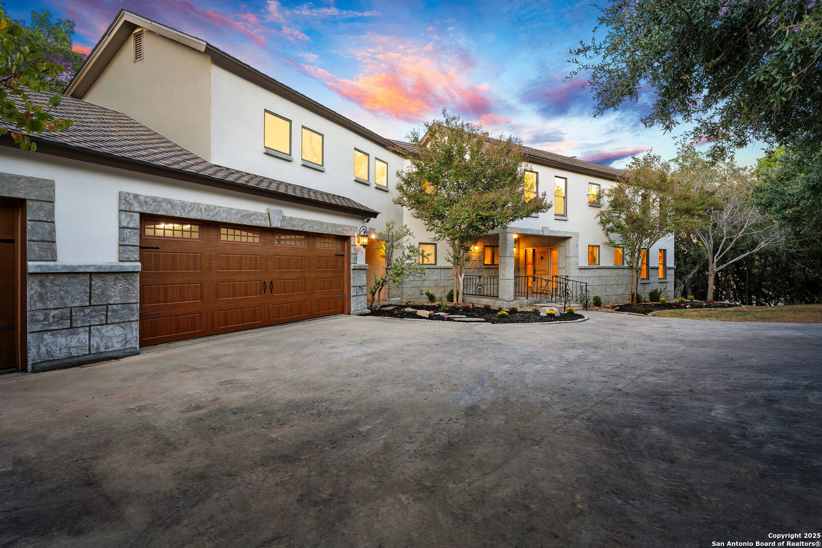 101 Ranch View Boerne, TX 78006 - Photo 3 of 63 a view of a house with a backyard