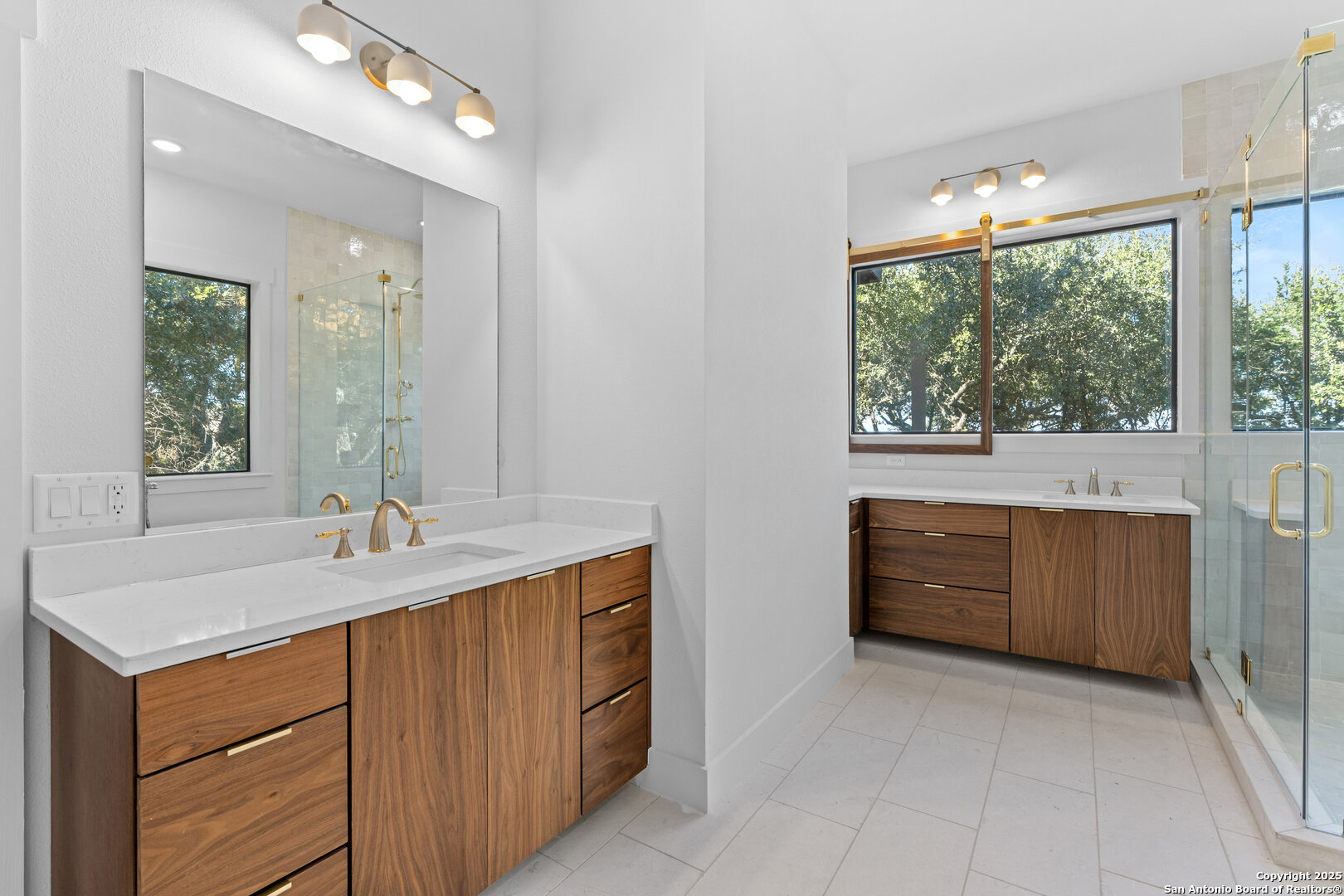101 Ranch View Boerne, TX 78006 - Photo 40 of 63 a bathroom with a sink vanity and mirror