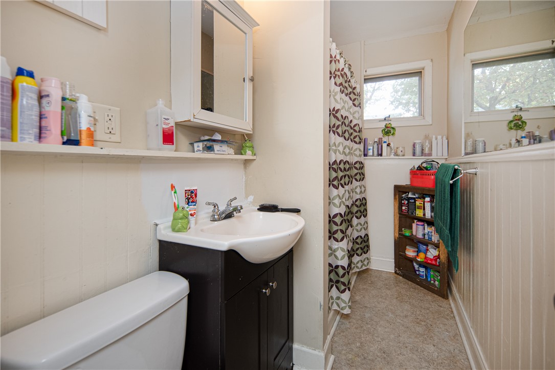 109 Jenckes Street Woonsocket, RI 02895 - Photo 14 of 28