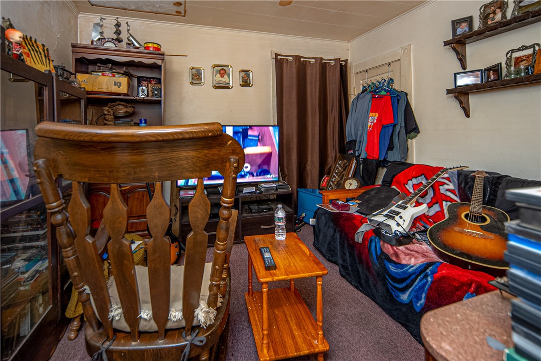 109 Jenckes Street Woonsocket, RI 02895 - Photo 5 of 28