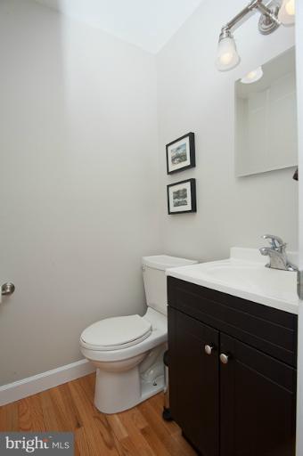 8124 Greeley Boulevard Springfield, VA 22152 - Photo 4 of 30 Bath