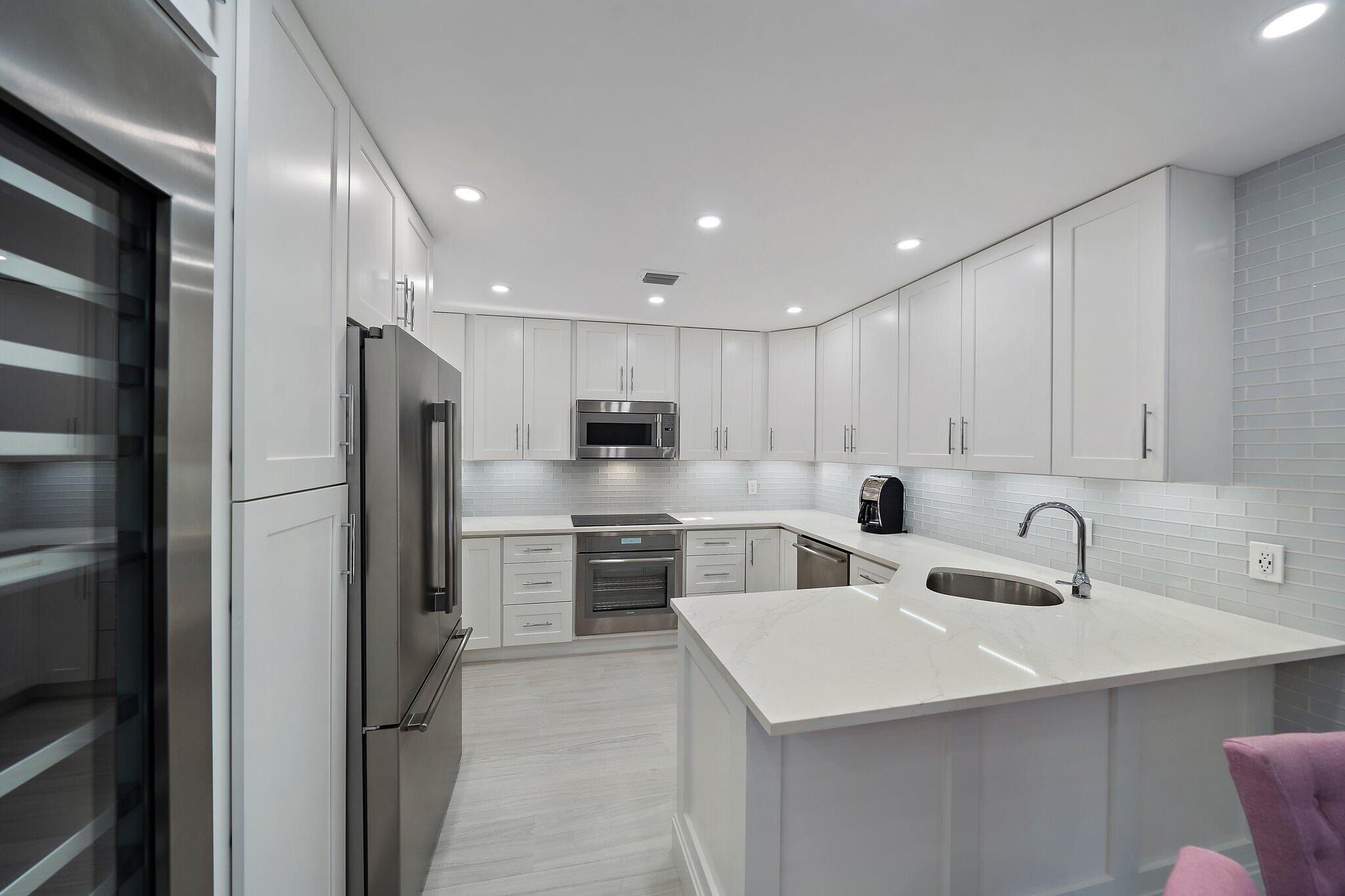 3902 Fairway Drive North Jupiter, FL 33477 - Photo 20 of 54 020-3902FairwayDrN-Jupiter-FL-SMALL