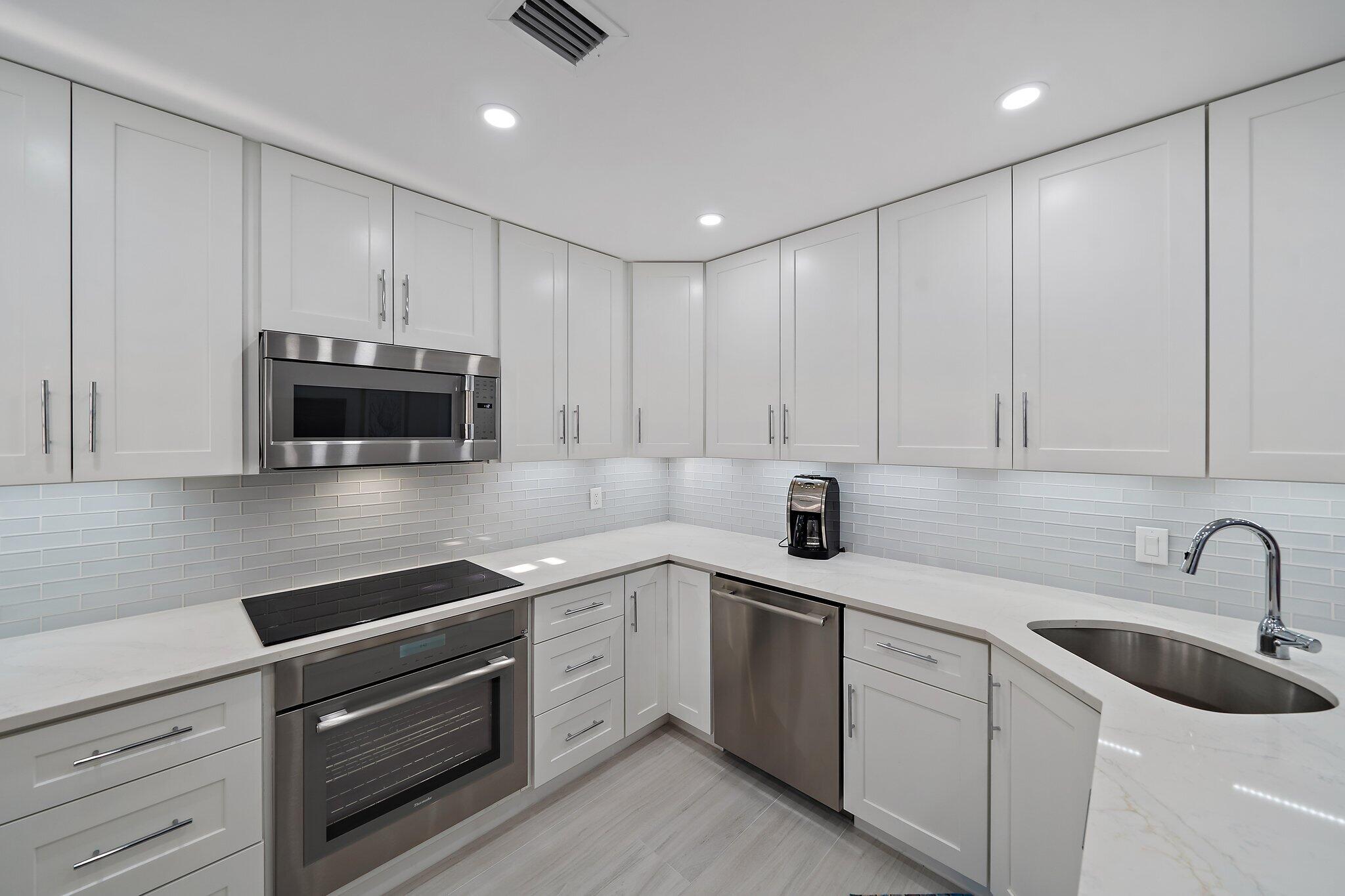 3902 Fairway Drive North Jupiter, FL 33477 - Photo 22 of 54 022-3902FairwayDrN-Jupiter-FL-SMALL