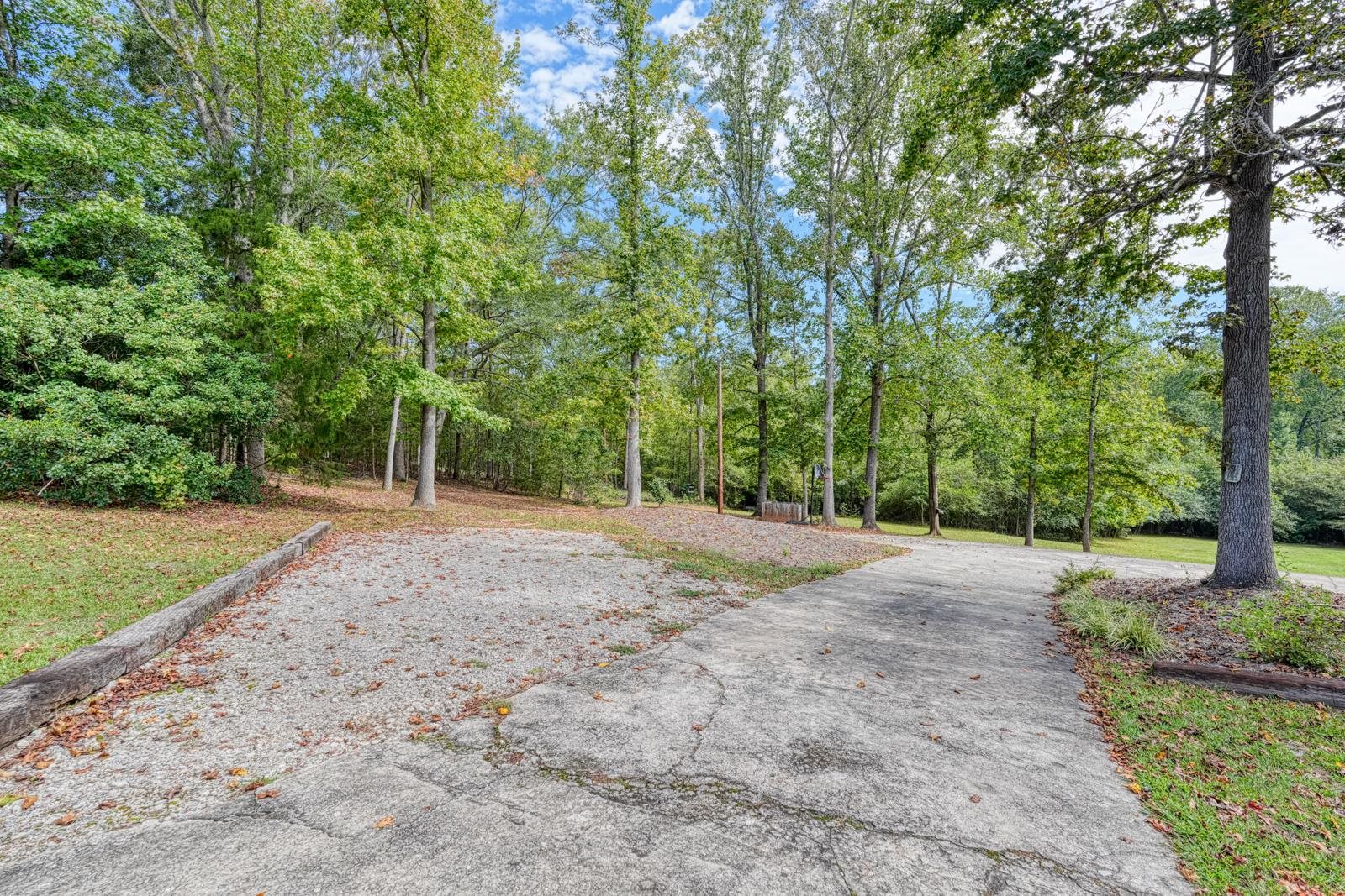 153 Bridwell Road Woodruff, SC 29388 - Photo 4 of 48 Gallery Image 4