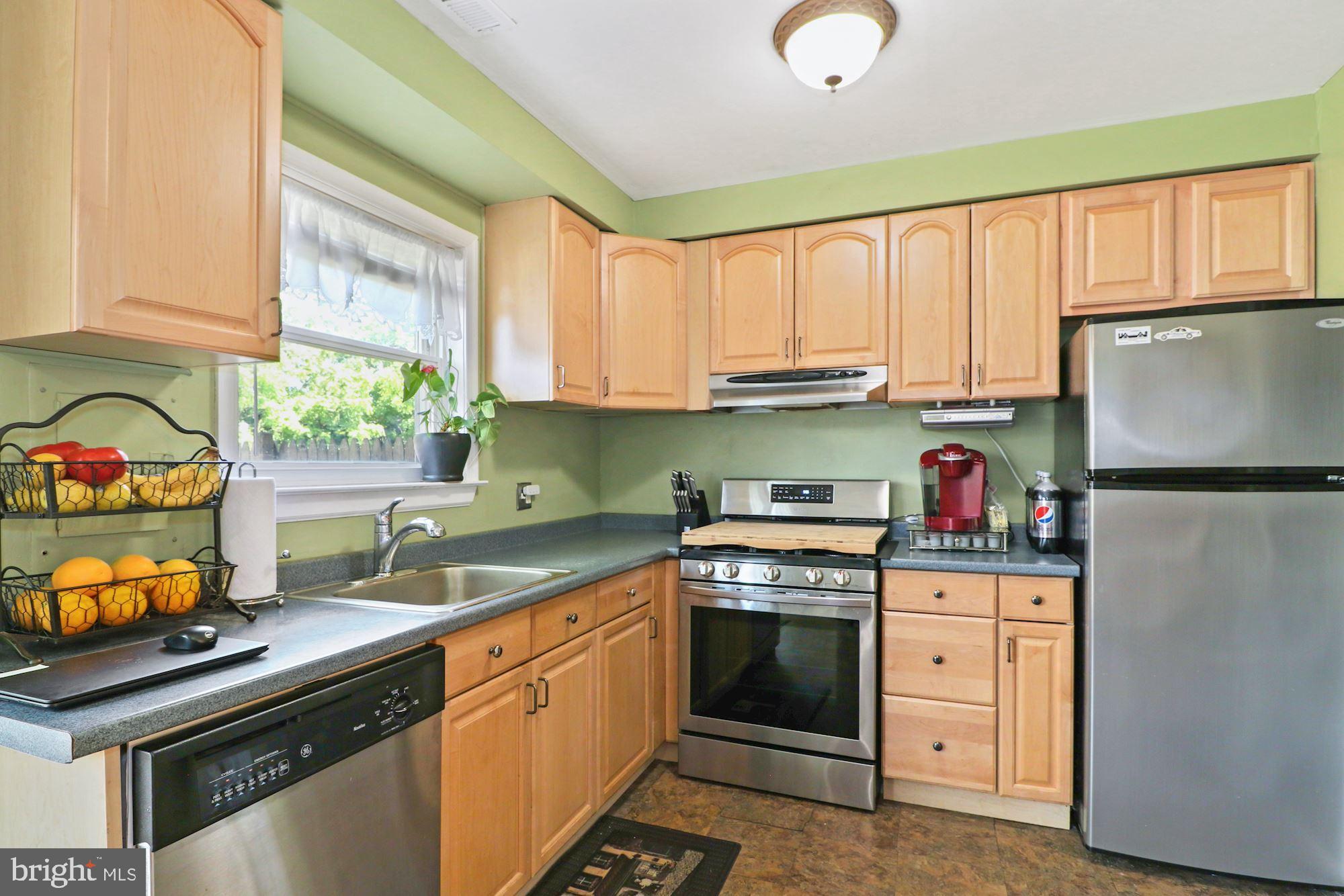 50 Eaves Mill Road Medford, NJ 08055 - Photo 11 of 24 Kitchen