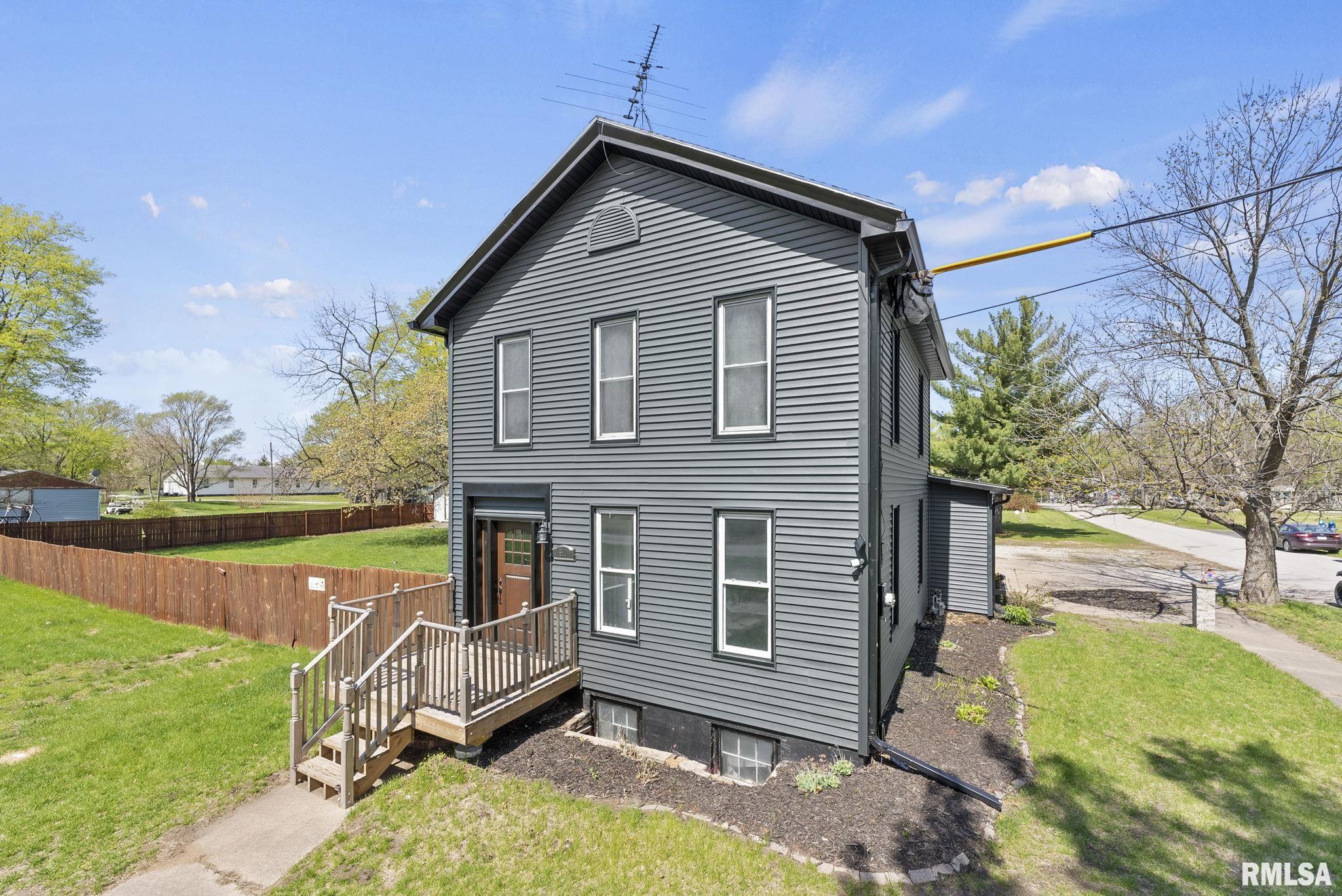 511 Washington Street New Boston, IL 61272 - Photo 4 of 27