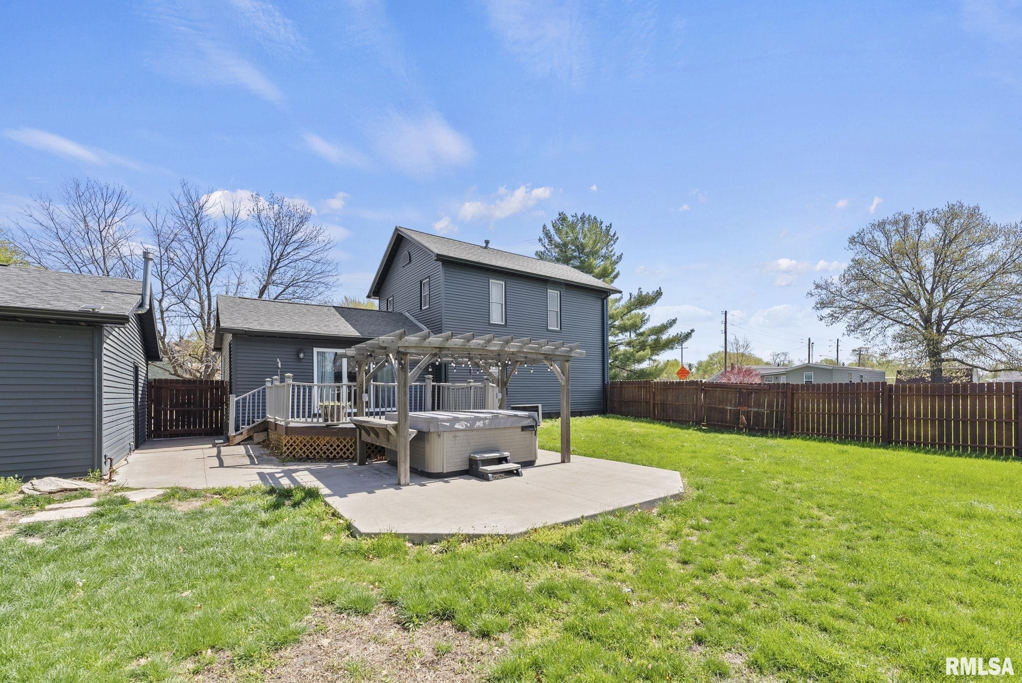 511 Washington Street New Boston, IL 61272 - Photo 6 of 27