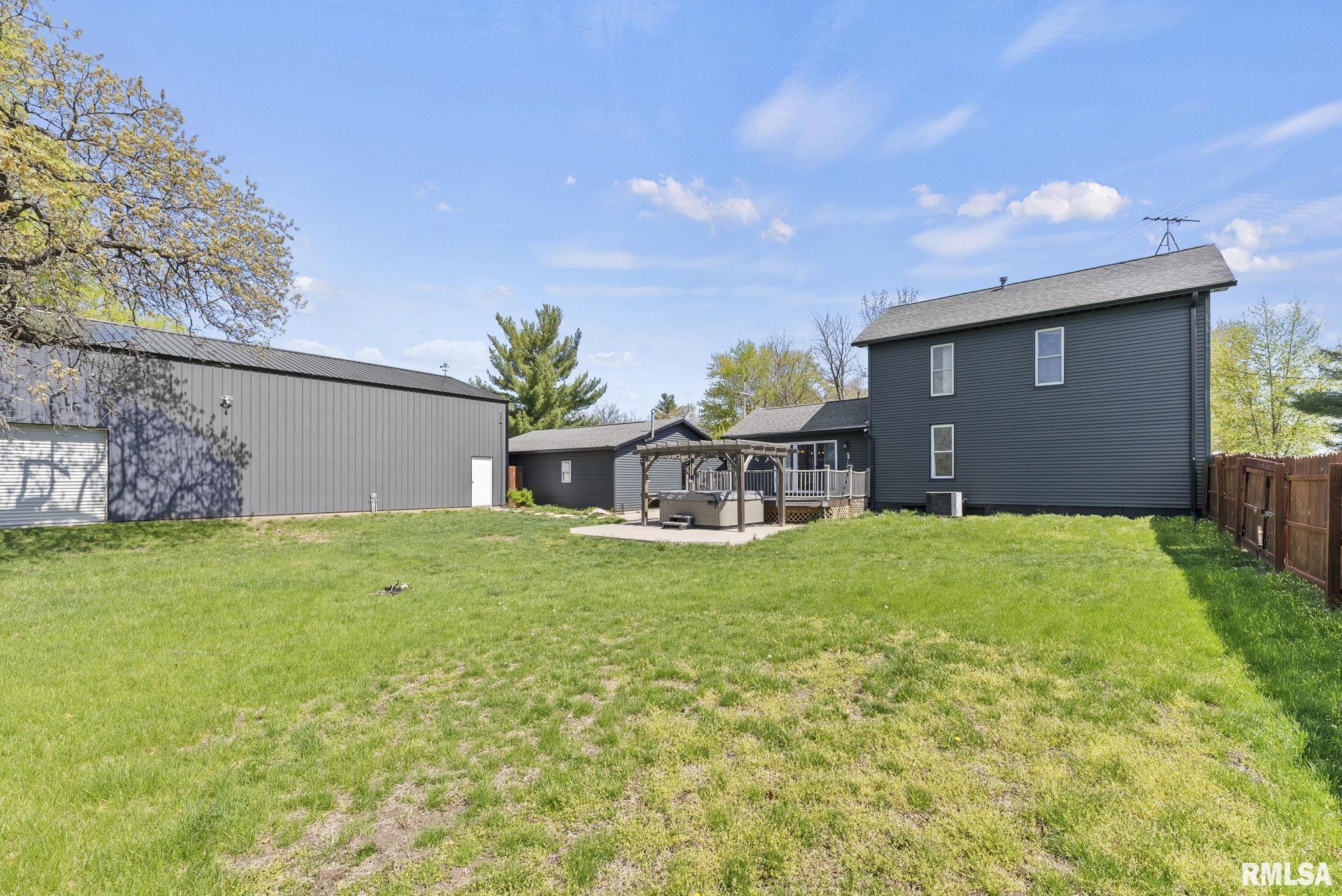 511 Washington Street New Boston, IL 61272 - Photo 7 of 27