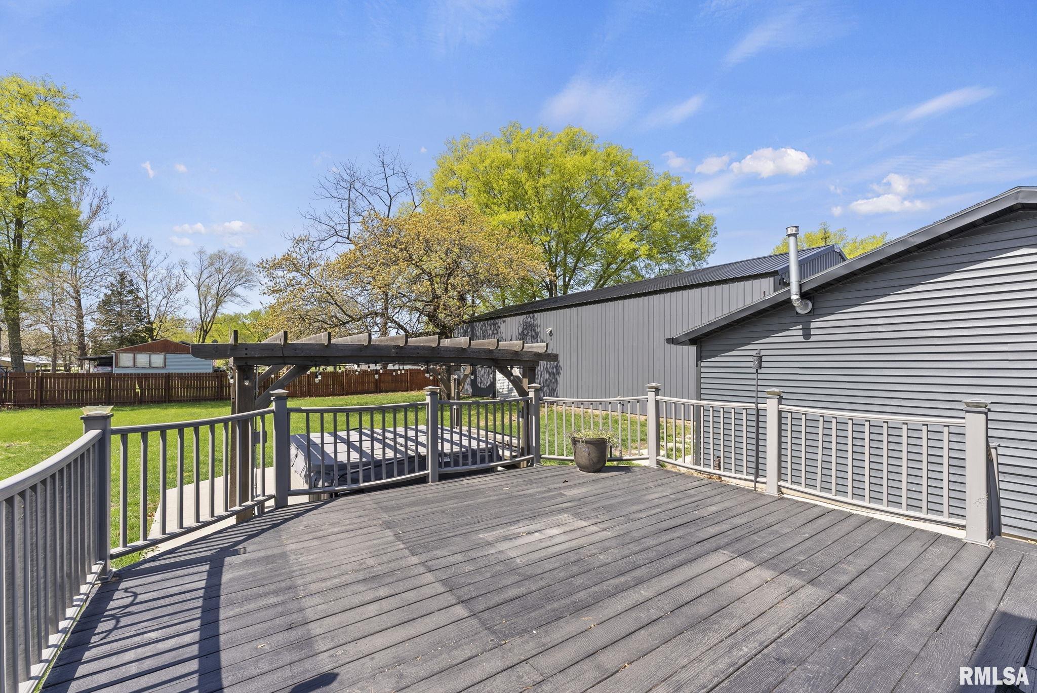 511 Washington Street New Boston, IL 61272 - Photo 10 of 27