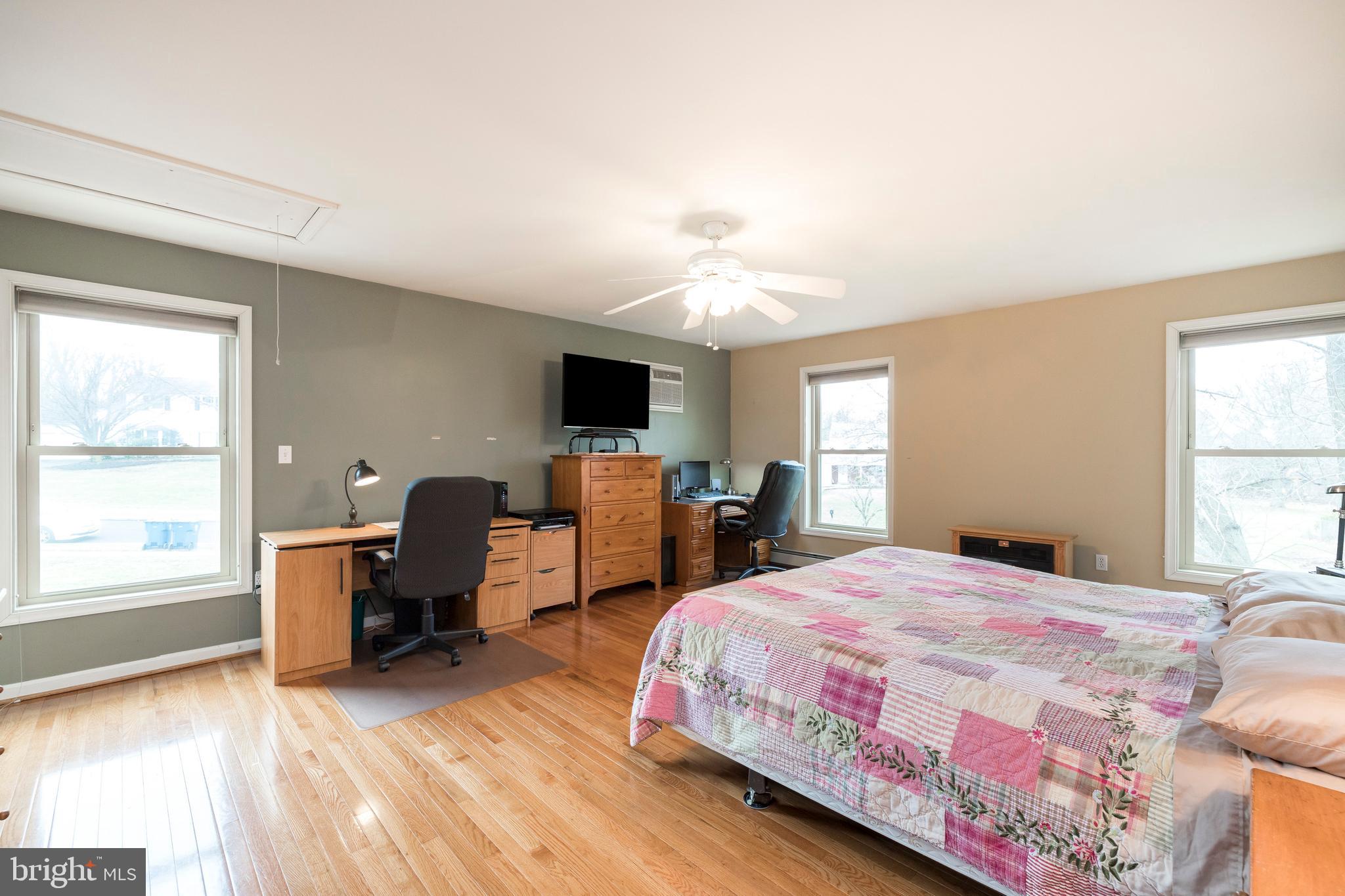 985 Anders Road Lansdale, PA 19446 - Photo 13 of 34 Gallery Image 13