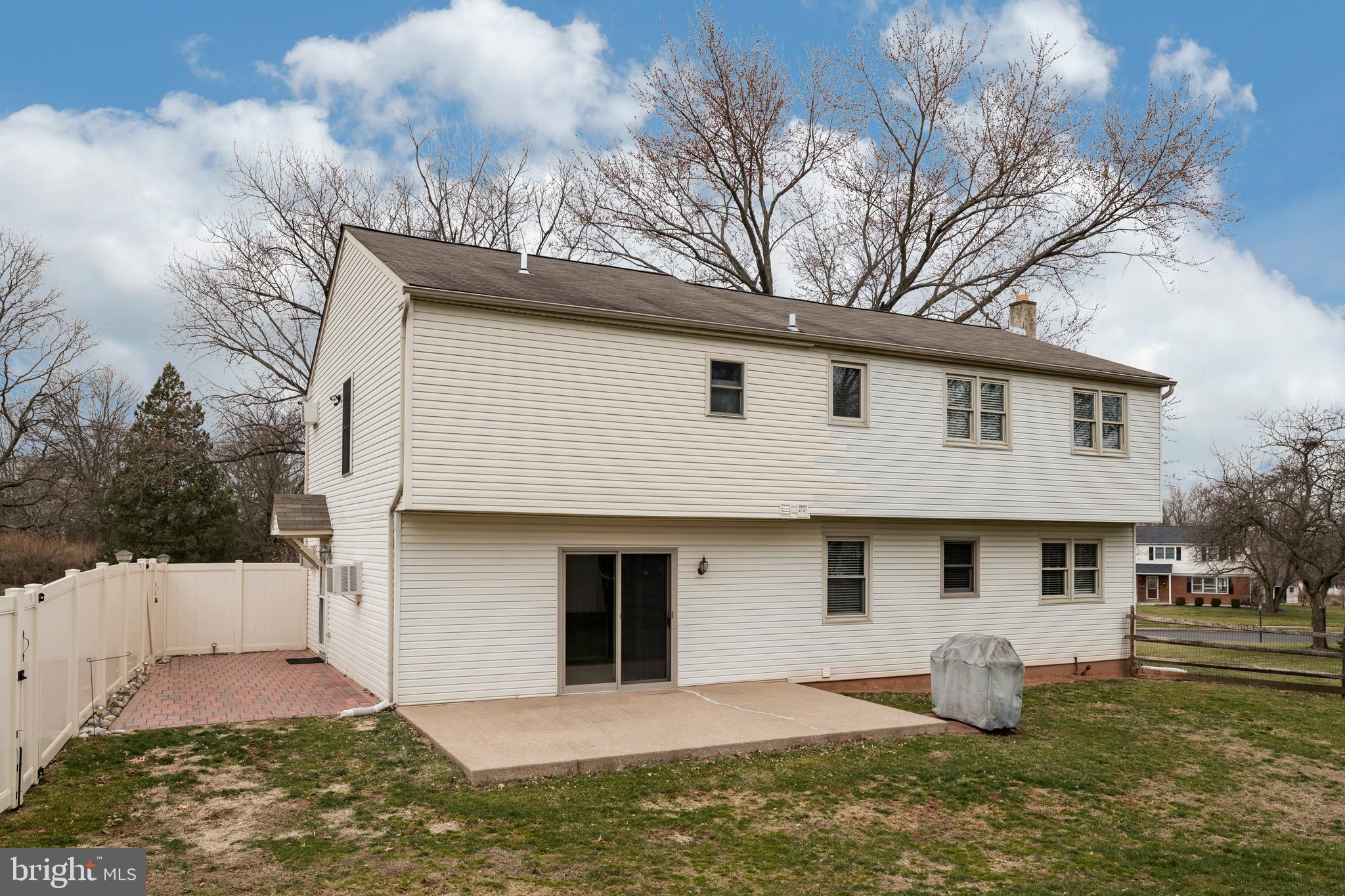 985 Anders Road Lansdale, PA 19446 - Photo 4 of 34 Gallery Image 4