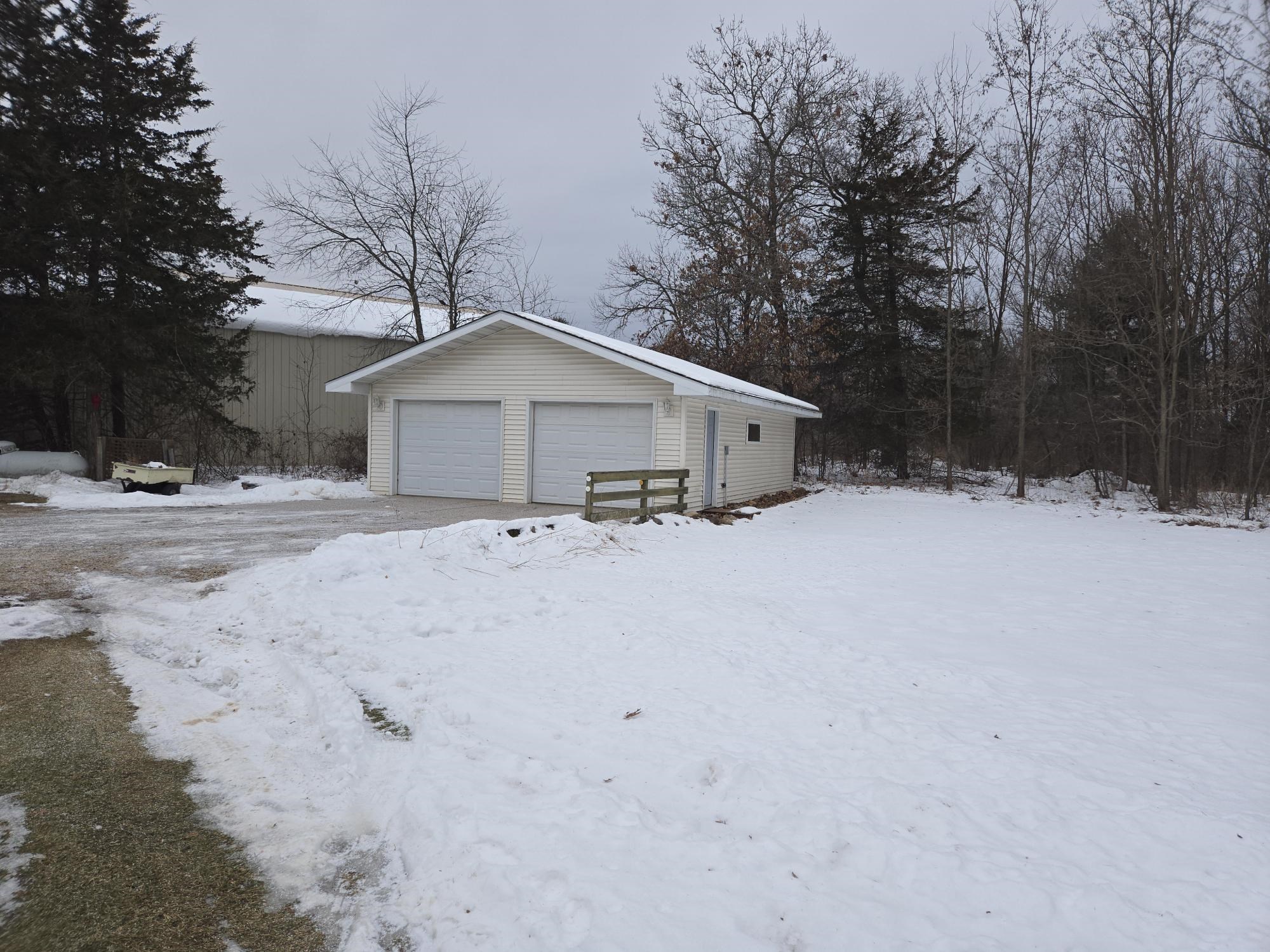 610 County A Grand Marsh, WI 53936 - Photo 5 of 25