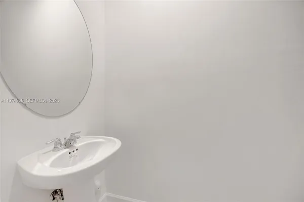 $3,950 | 2556 Southeast 27th Court, Unit 2556, Homestead, FL 33035