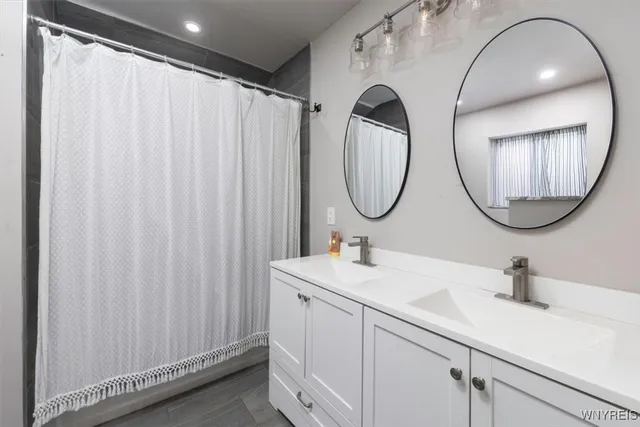 $179,900 | 6855 Revere Drive, Evans, NY 14047