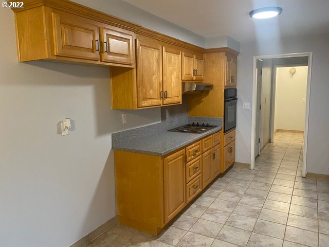 3940 Osage Street Springfield, OR 97478 - Photo 7 of 26 Kitchen