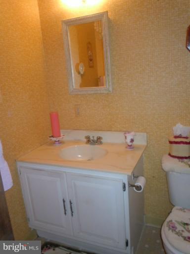 5572 Old Bust Head Road Broad Run, VA 20137 - Photo 14 of 21 Bath