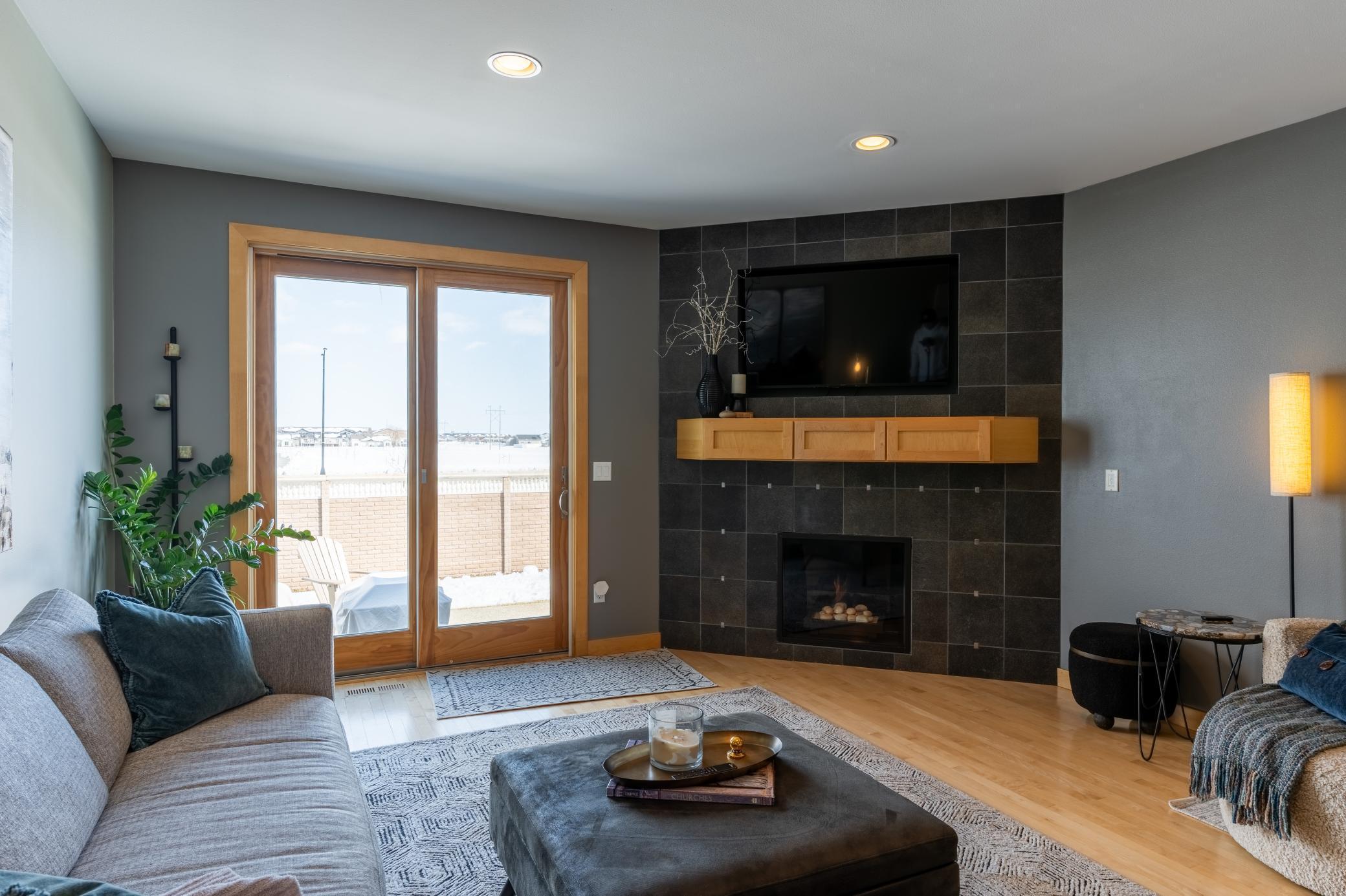 4625 Beach Lane South Fargo, ND 58104 - Photo 11 of 48