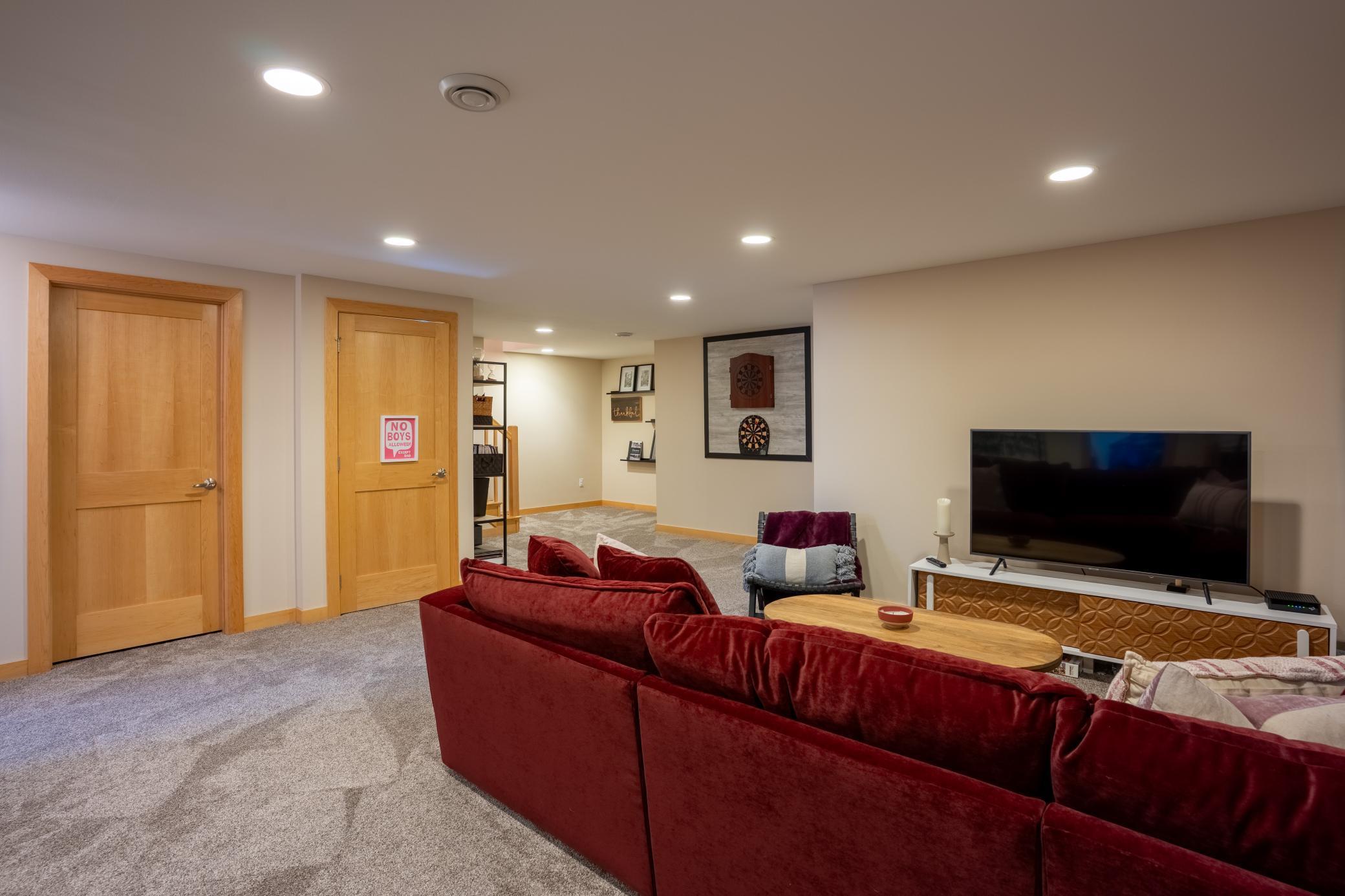 4625 Beach Lane South Fargo, ND 58104 - Photo 38 of 48