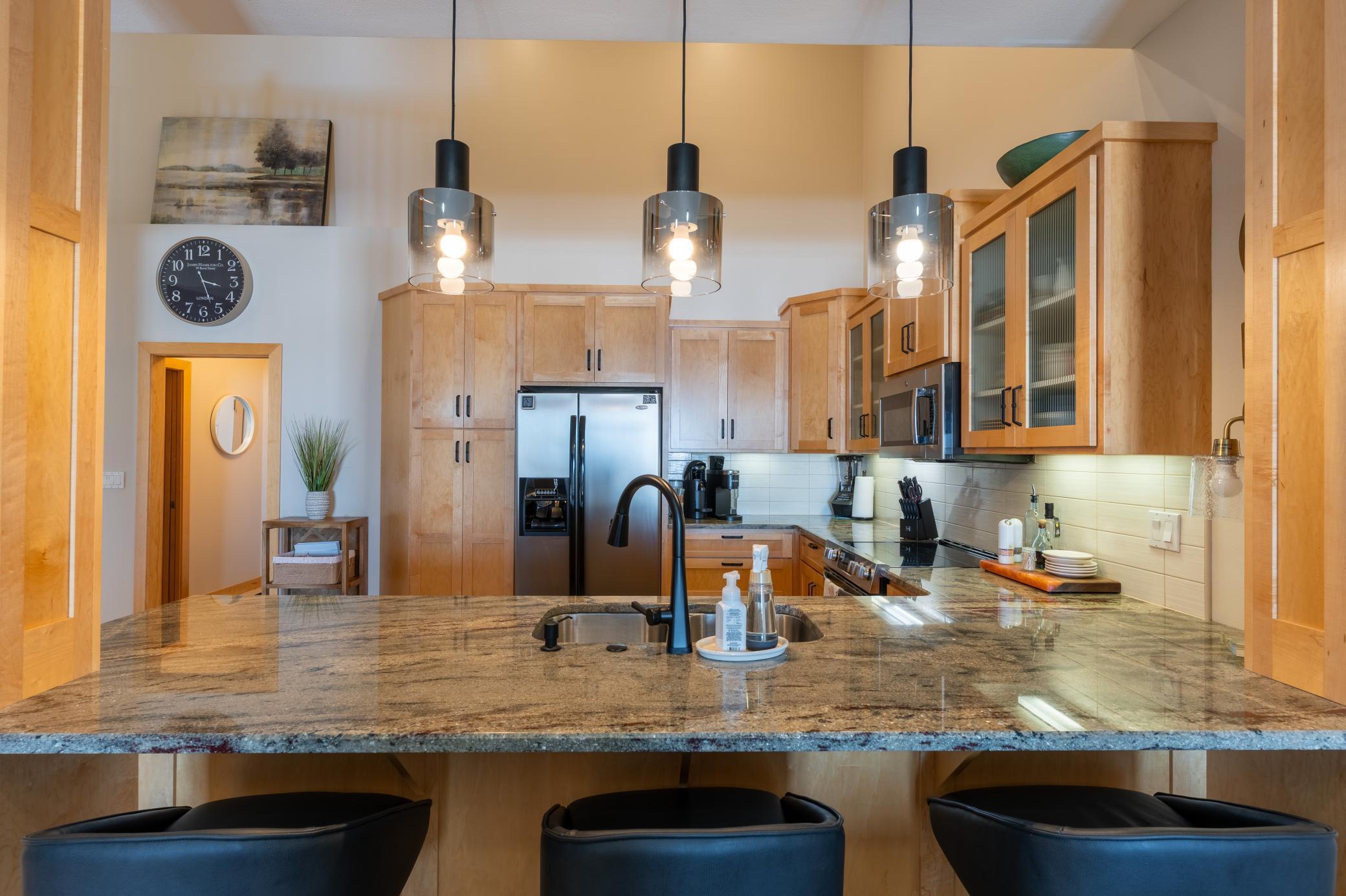 4625 Beach Lane South Fargo, ND 58104 - Photo 6 of 48