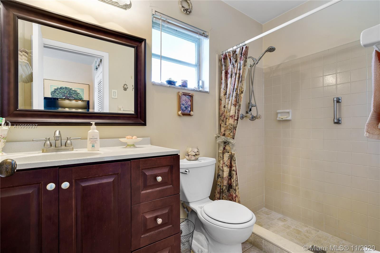 545 Northwest 50th Place Boca Raton, FL 33431 - Photo 20 of 32