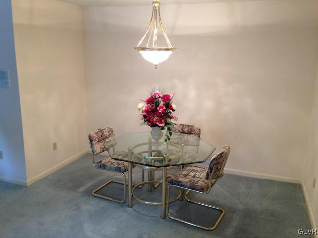 853 Cold Spring Road Allentown, PA 18103 - Photo 9 of 27 a dining room with furniture and window