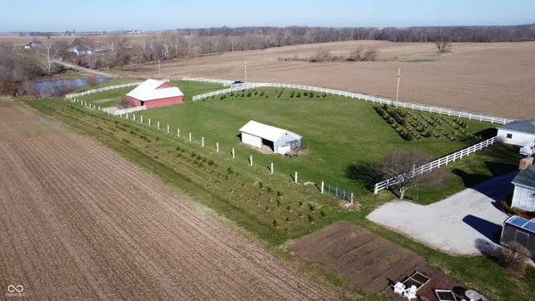 $599,000 | 4757 West County Road 400 North, Connersville, IN 47331