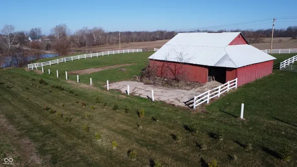 $599,000 | 4757 West County Road 400 North, Connersville, IN 47331