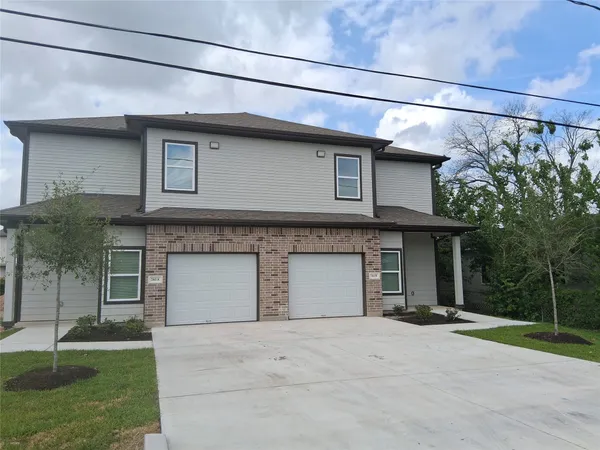 $2,000 | 790 Fair Street, Unit A, Houston, TX 77088
