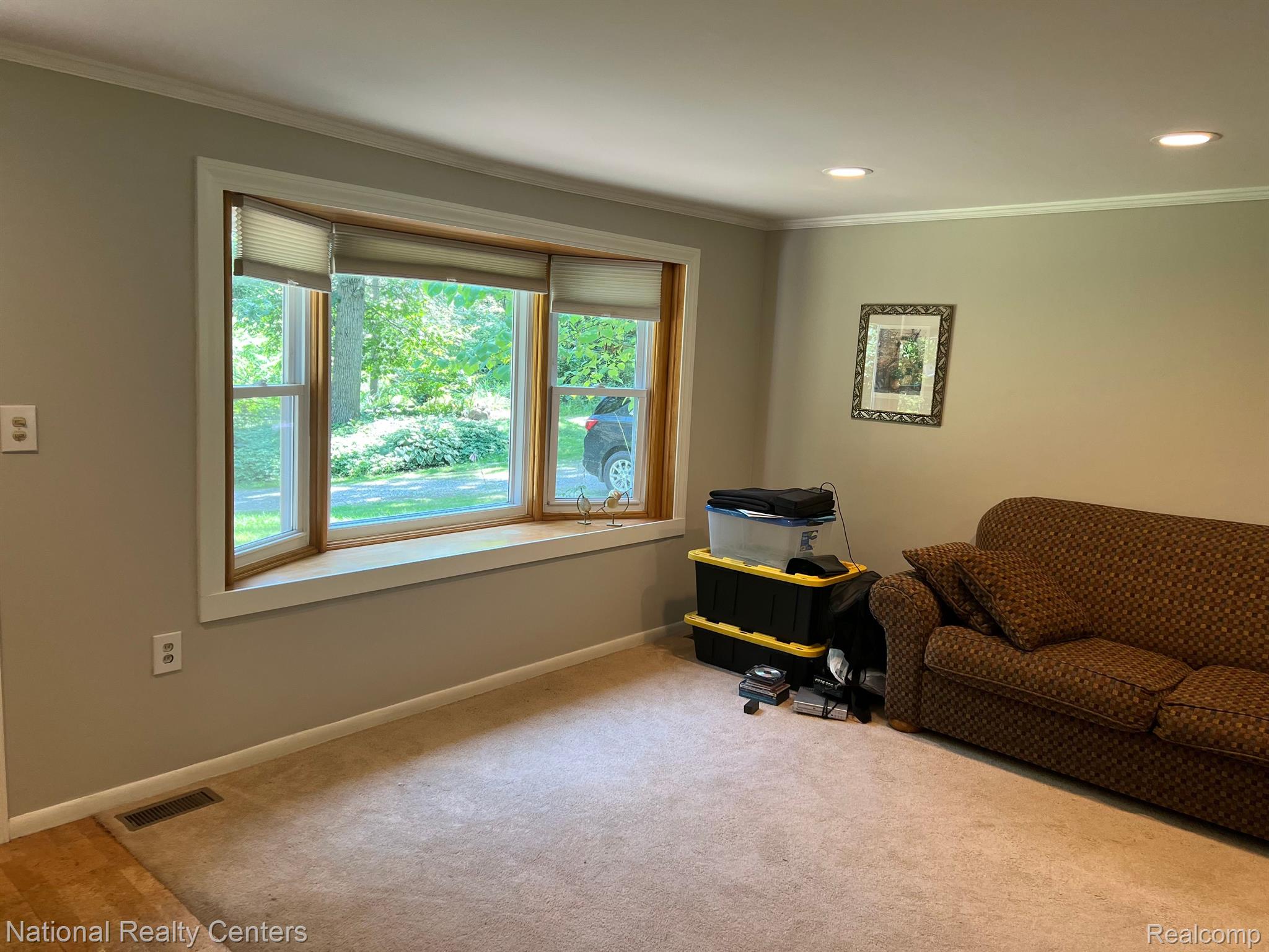 1775 Porter Road White Lake, MI 48383 - Photo 12 of 38 Gallery Image 12