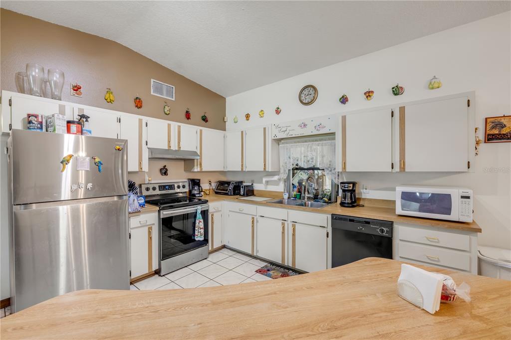 2430 Unity Tree Drive Edgewater, FL 32141 - Photo 14 of 40