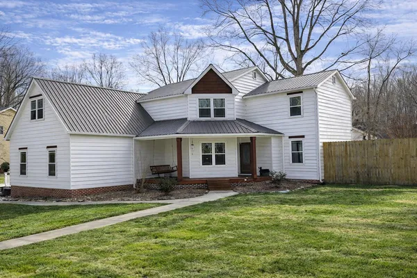$515,000 | 446 Hickory Hills Drive, Cleveland, TN 37312