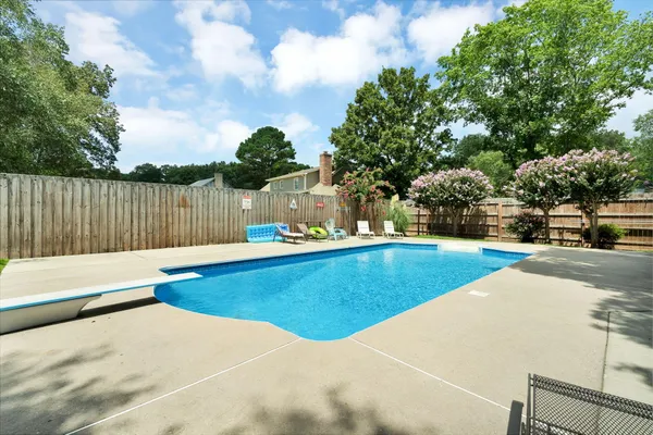 $515,000 | 446 Hickory Hills Drive, Cleveland, TN 37312