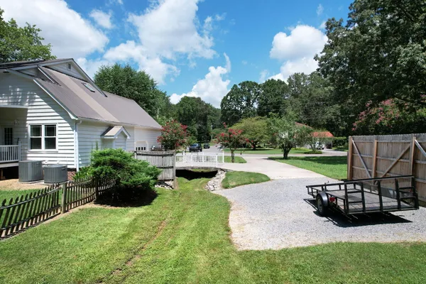 $515,000 | 446 Hickory Hills Drive, Cleveland, TN 37312