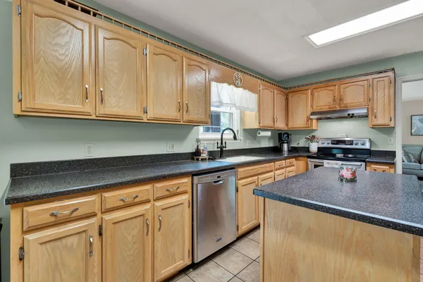 $515,000 | 446 Hickory Hills Drive, Cleveland, TN 37312