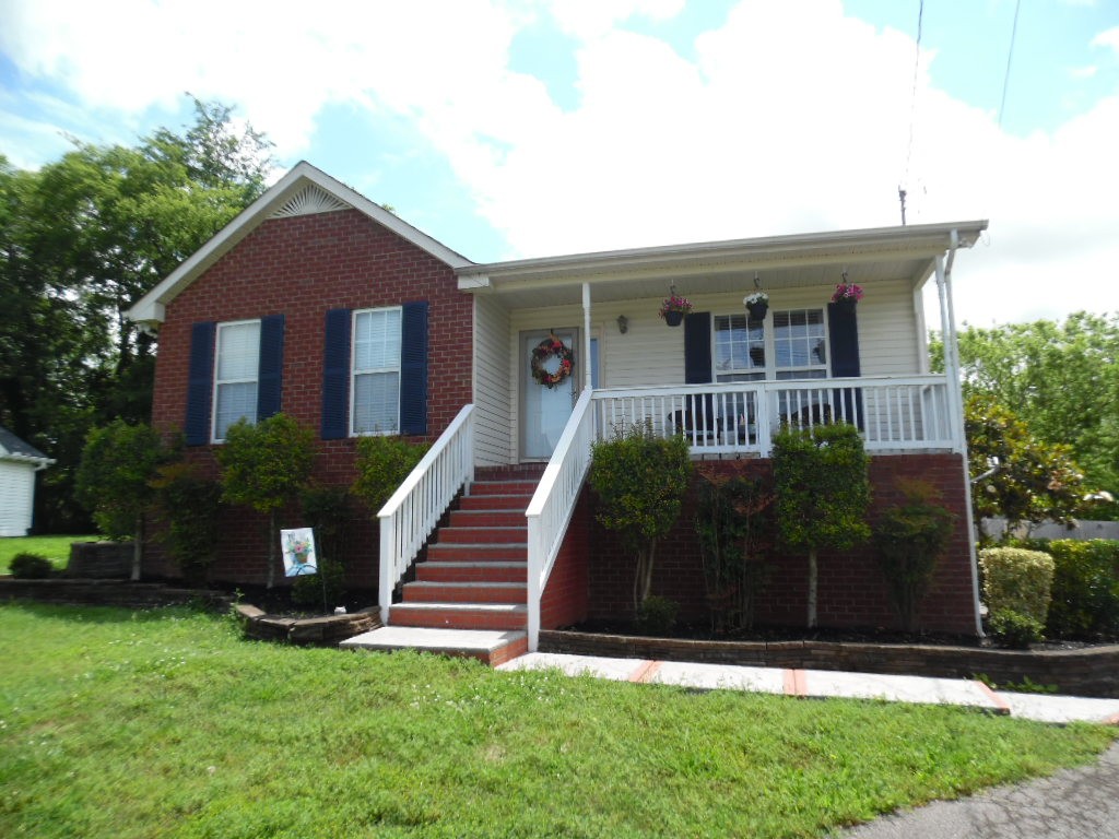 720 Spring Meadow Lane Lebanon, TN 37087 - Photo 1 of 27 Gallery Image 1